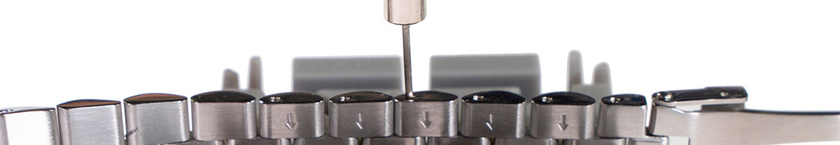 Näin säädät kellon ranneketta