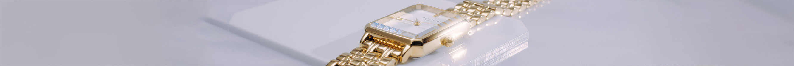 Neliskanttiset kellot