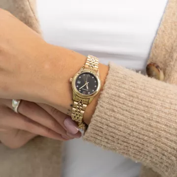 Sekonda lahjapakkaukset 49028.76, johon sisältyy  Naisten