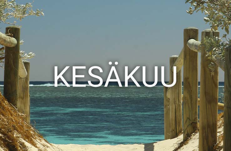Ranta ja vesi taustalla ja teksti kes&auml;kuu