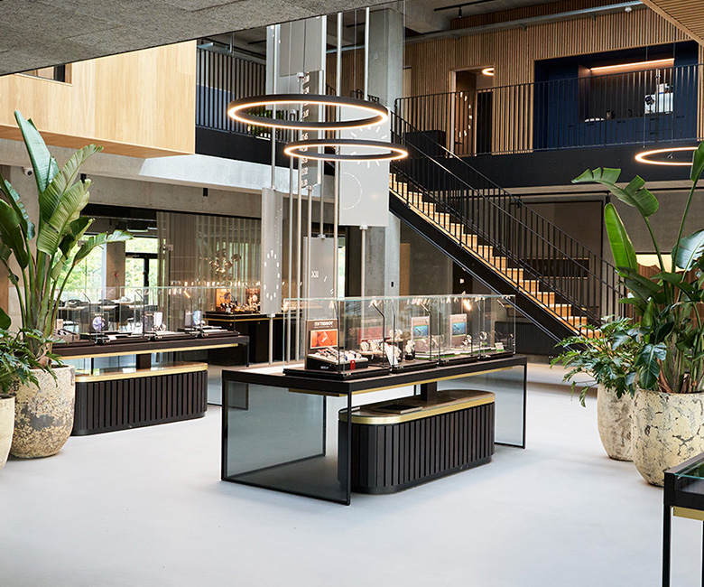 Diturin myym&auml;l&auml;n sis&auml;lt&auml; sis&auml;lt&auml; 